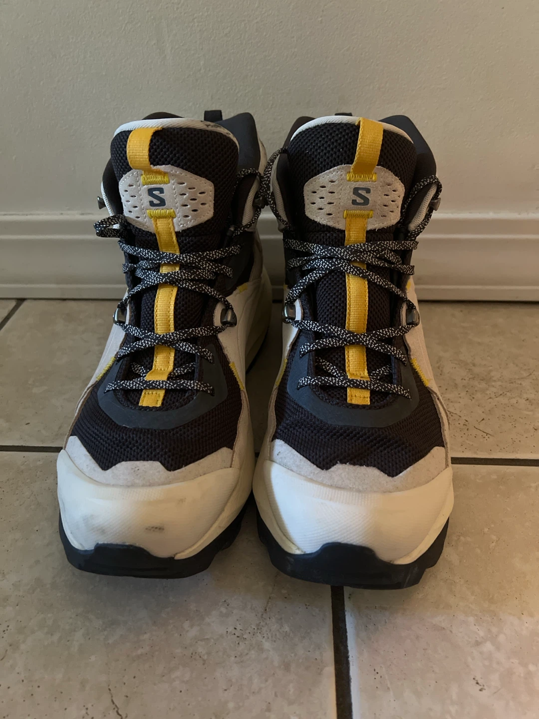 Salomon Gore-Tex hiking boots size 12