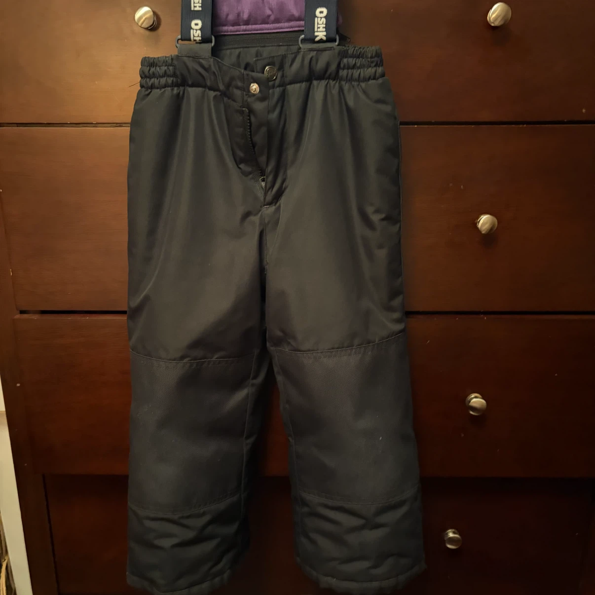 Oshkosh Girls Snowsuit - size 5 - photo 5