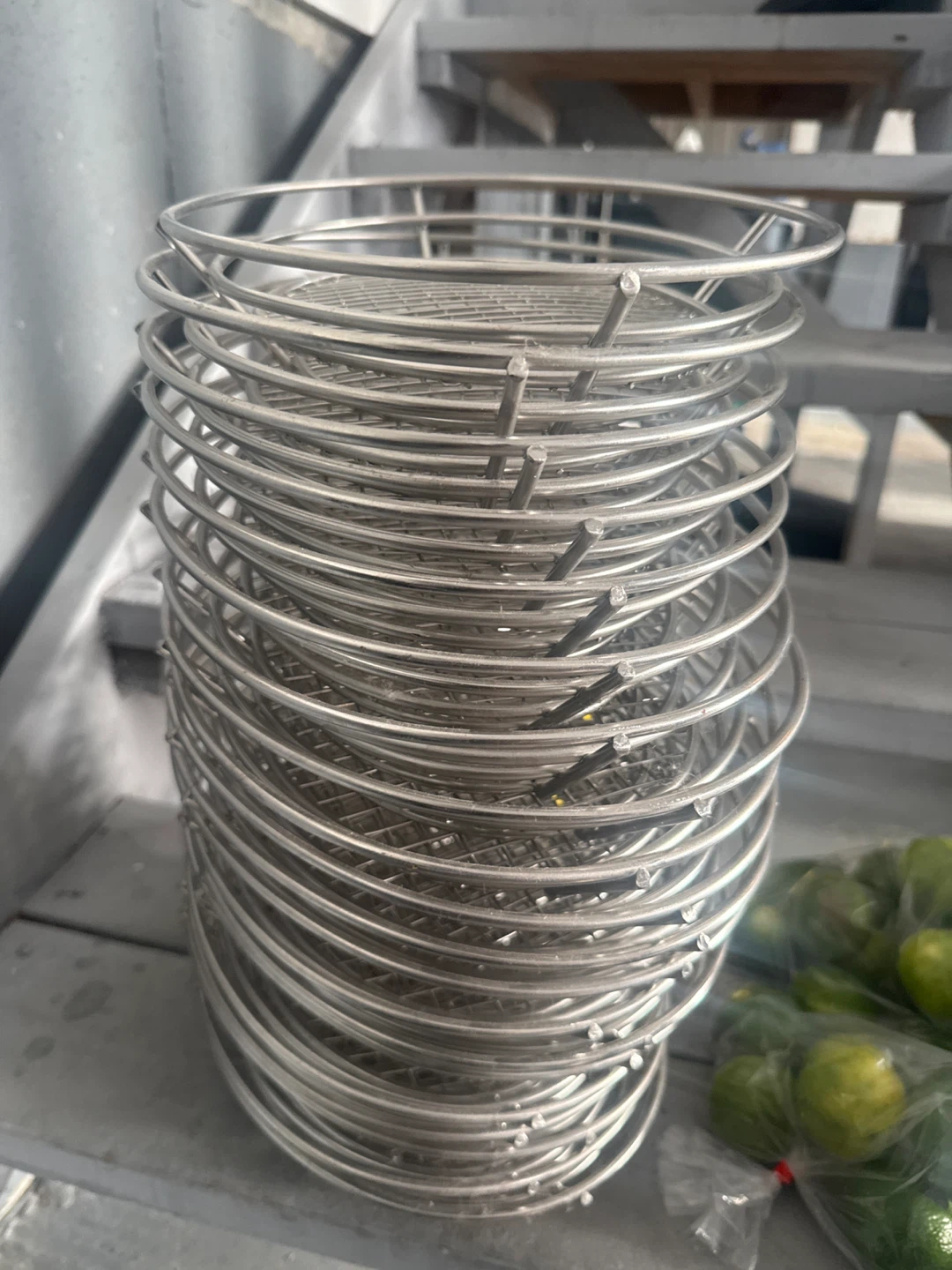 21 Multipurpose Stainless Steel Wire Serving Baskets - photo 3