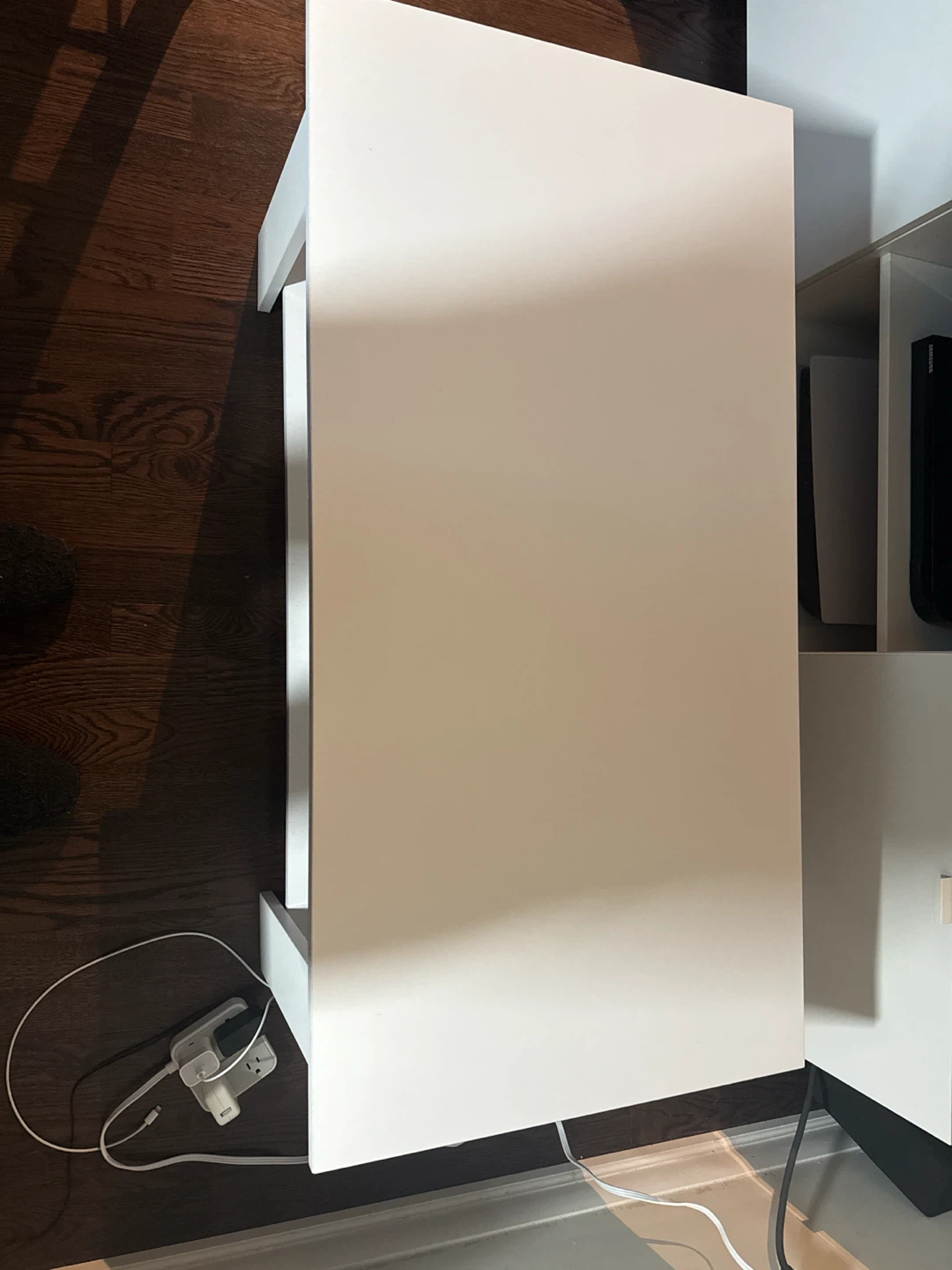 White Coffee Table - photo 3
