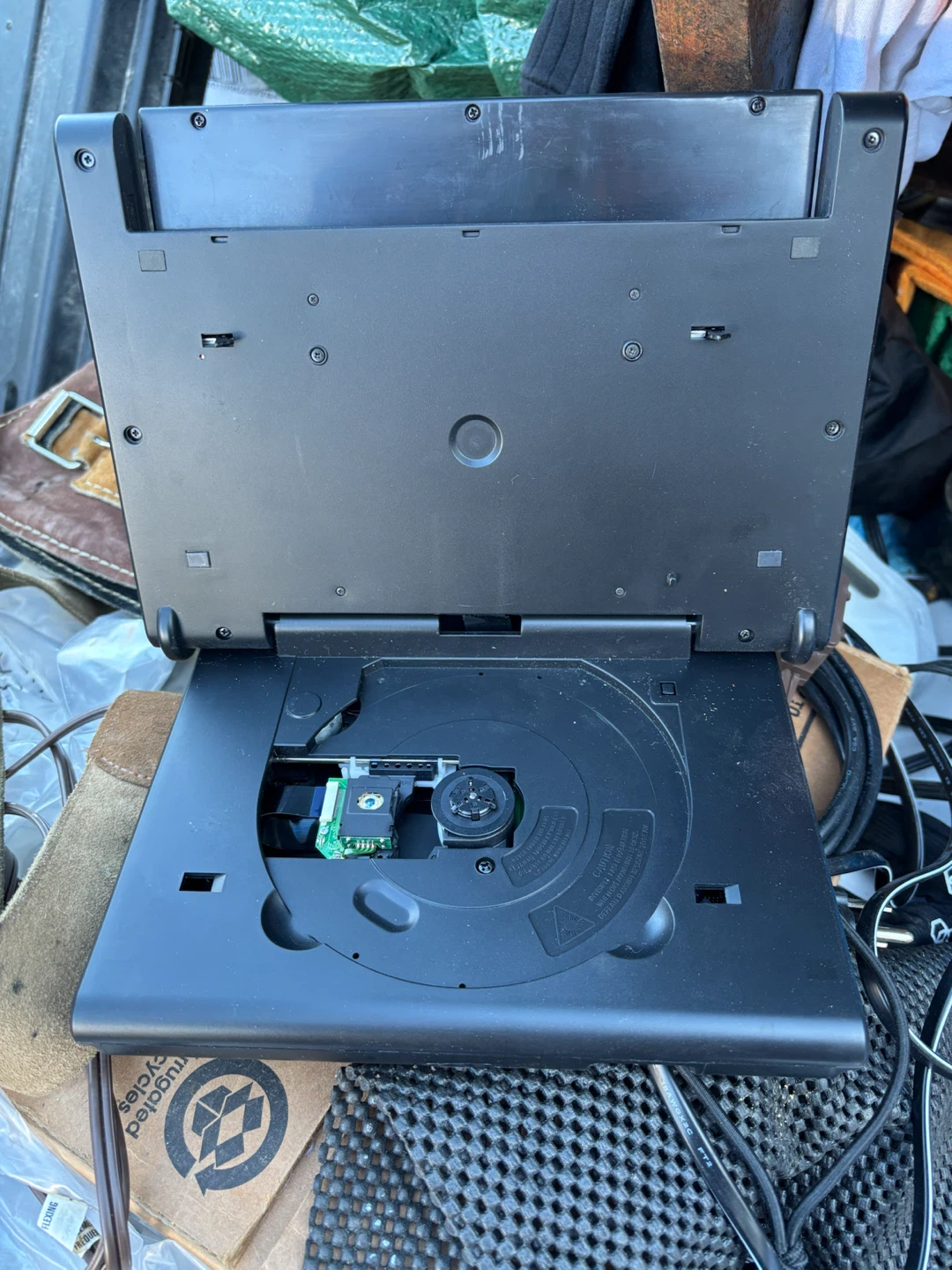 Venturer Portable DVD Player - photo 5
