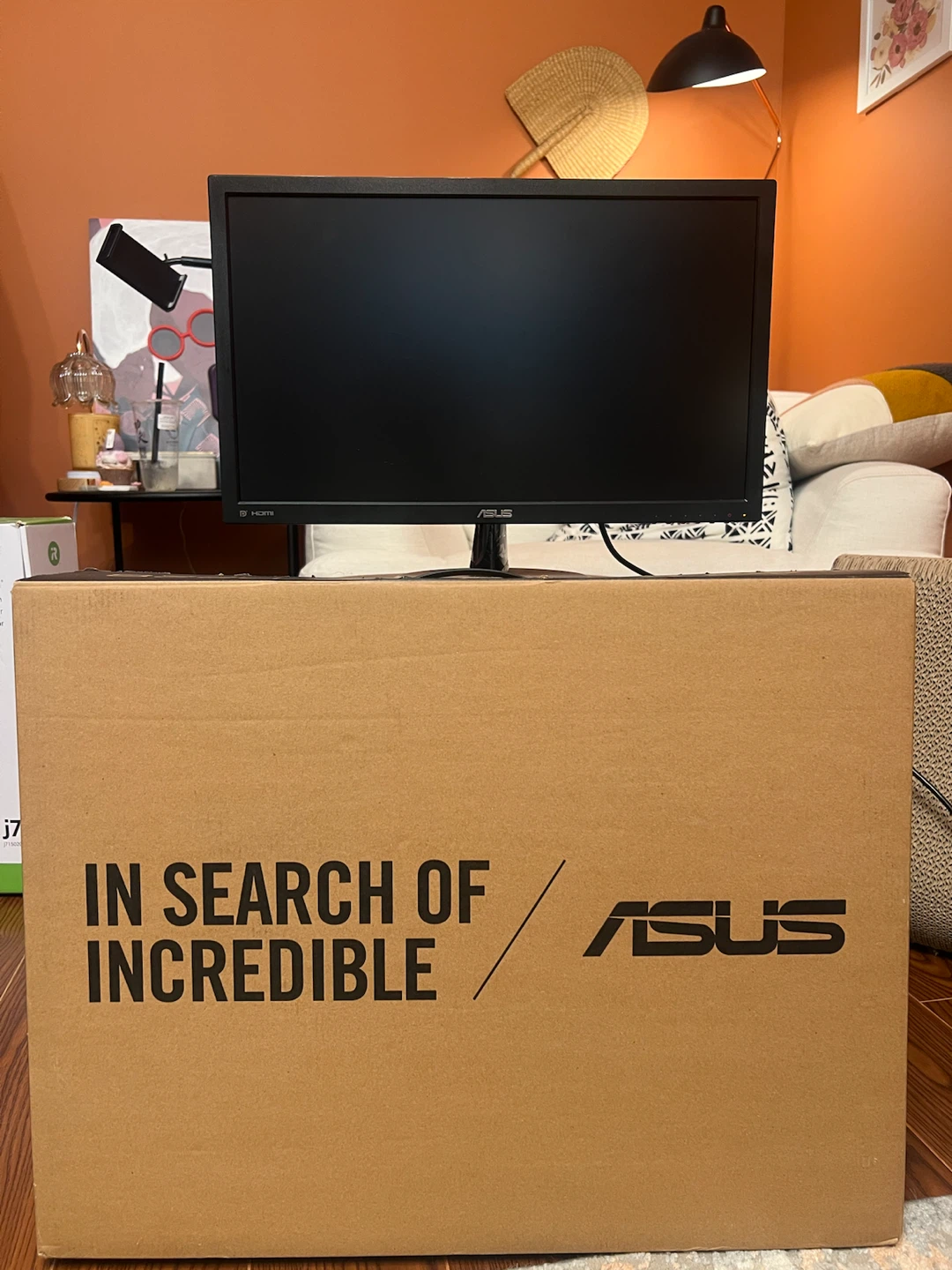 ASUS 21.5” Monitor – HDMI – Original Box & Stand - photo 4