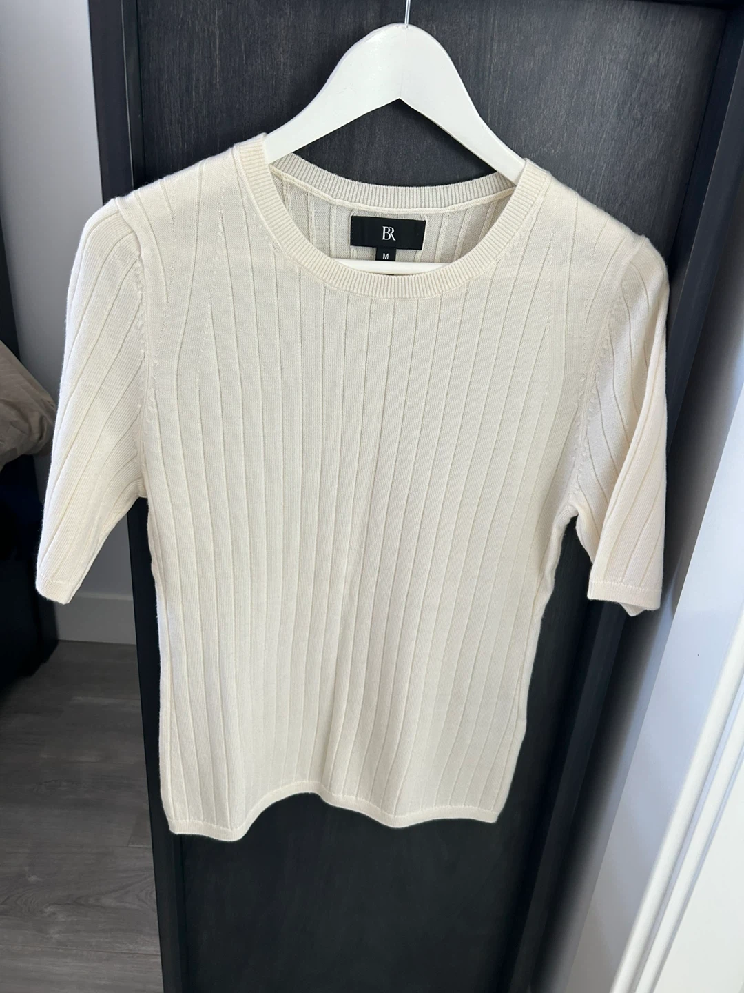 Banana Republic Cream Ribbed Short Sleeve Sweater