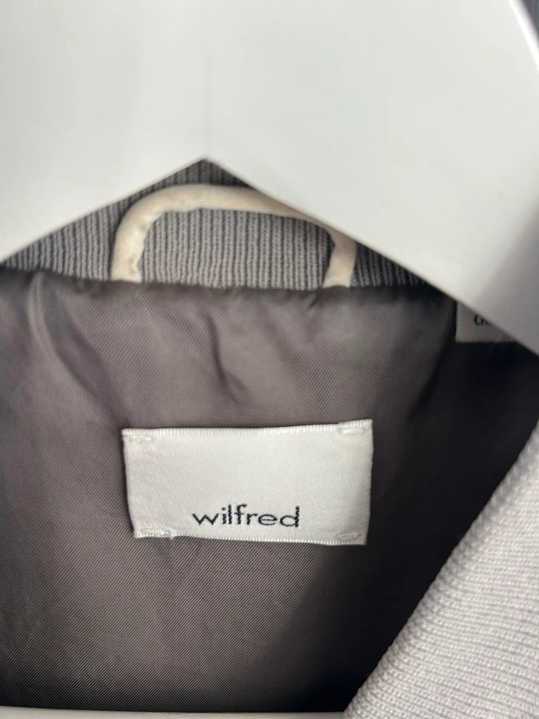 Wilfred Beige Bomber Jacket - photo 2