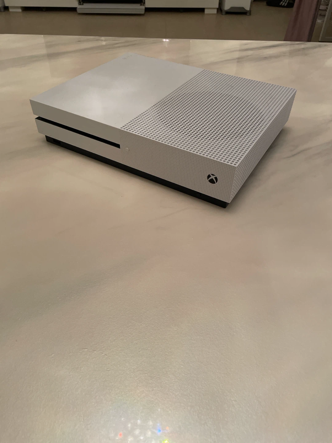 Xbox One S 1TB - photo 2
