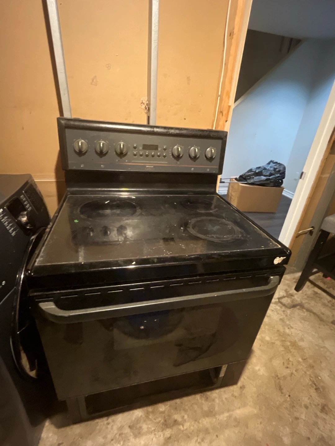 Frigidaire Gallery Electric Range