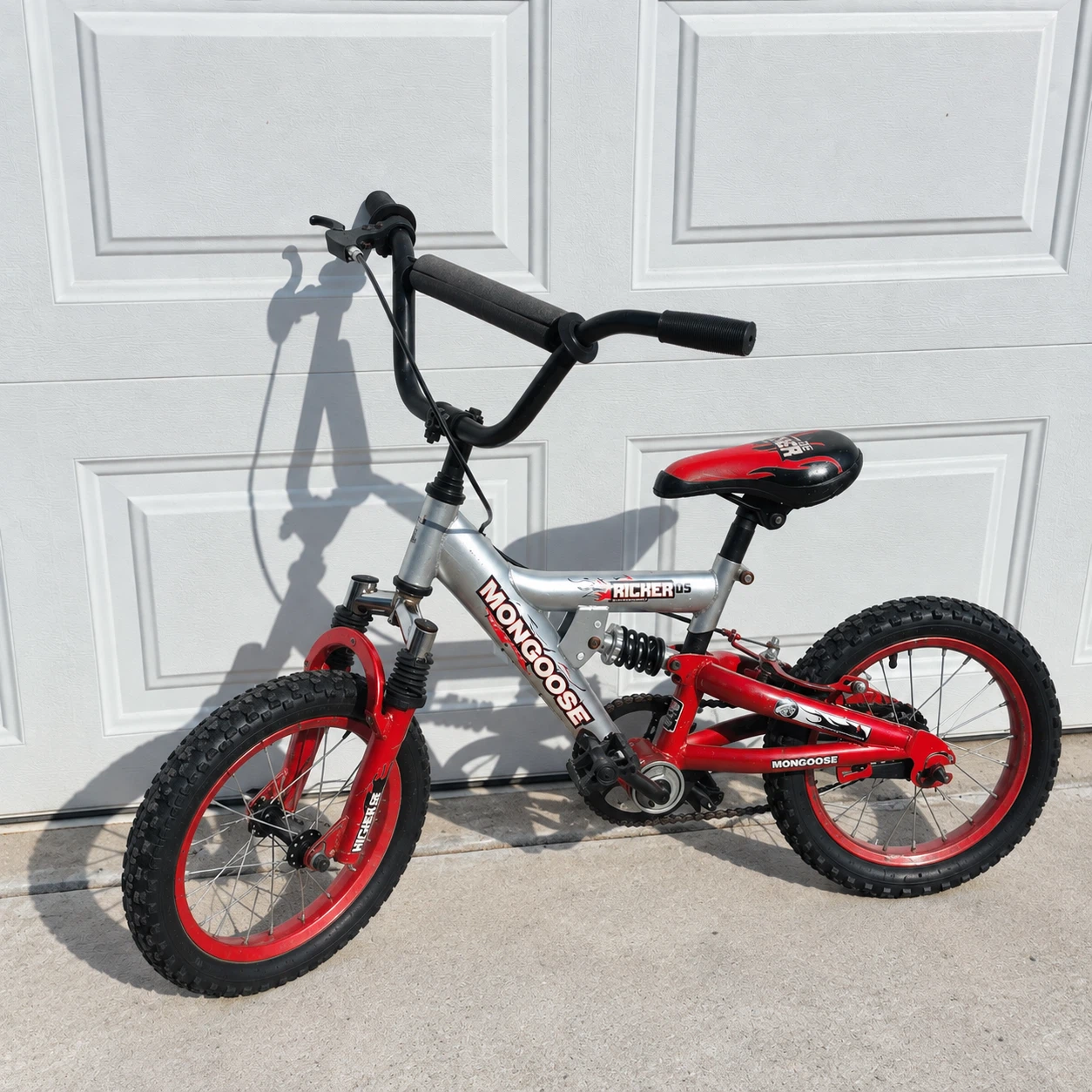 ⭐️SALE⭐️85% New Mongoose Kicker 14-inch Boys Bicycle