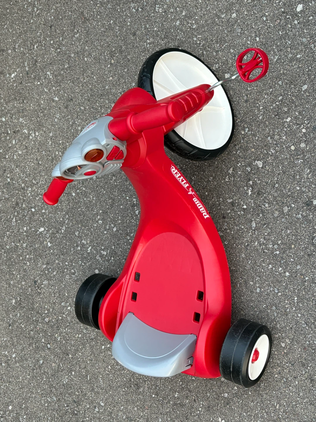 Radio Flyer Big Flyer Sport Red Kids Todder bike