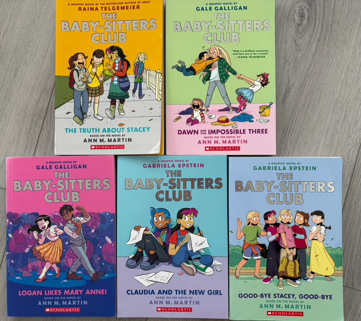 5 The Baby-Sitters Club Graphic Novels