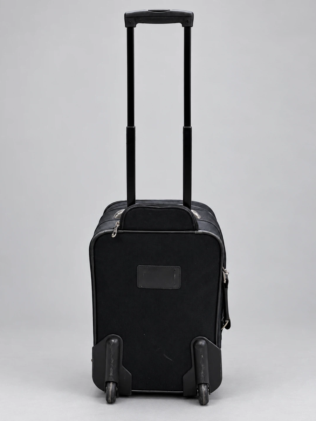 Heys Canada Small Carry-On Rolling Suitcase – Black – 2 Wheels - photo 2