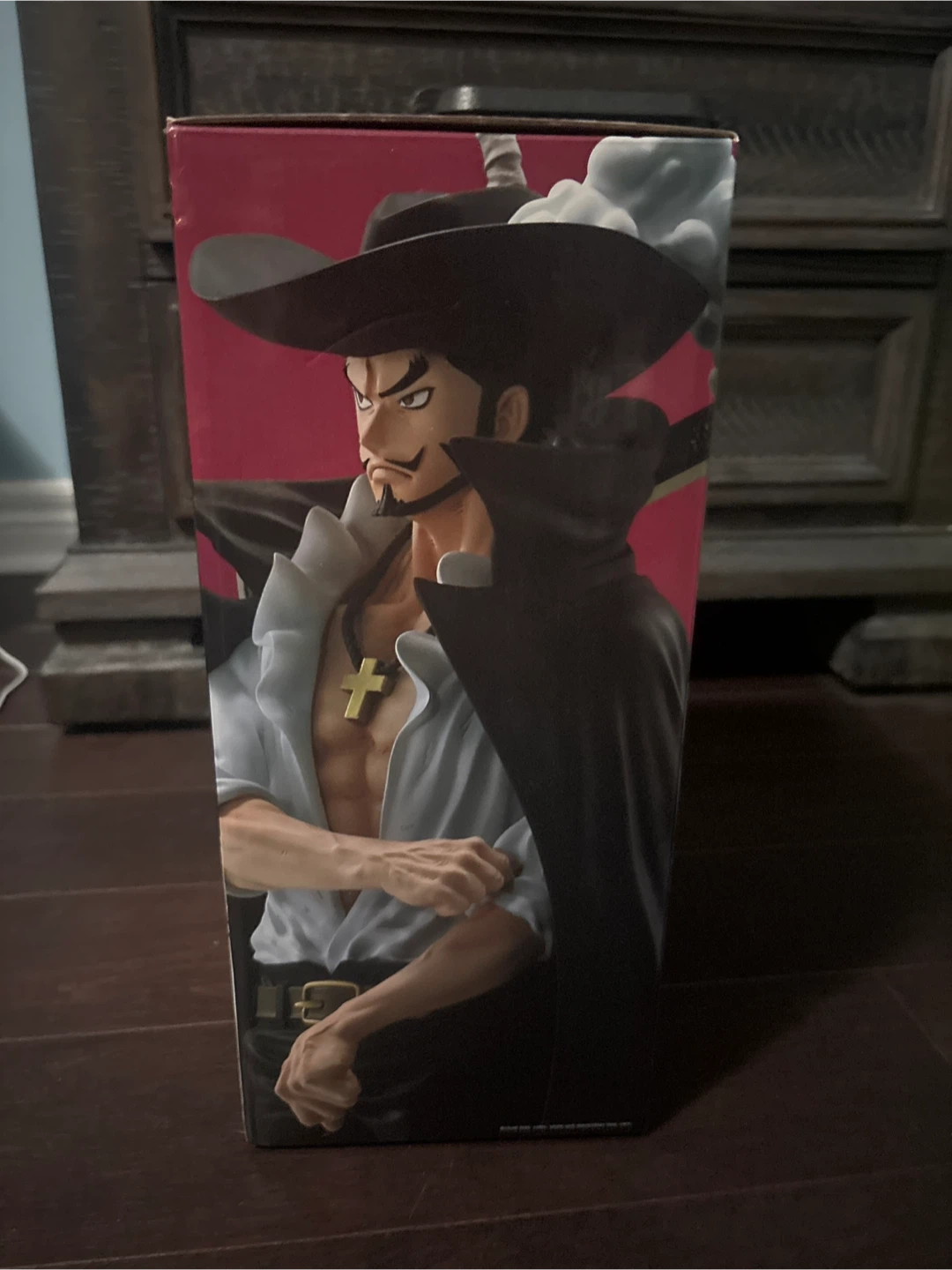 Bandai Ichibansho Dracule Mihawk Masterlise Figure - photo 2