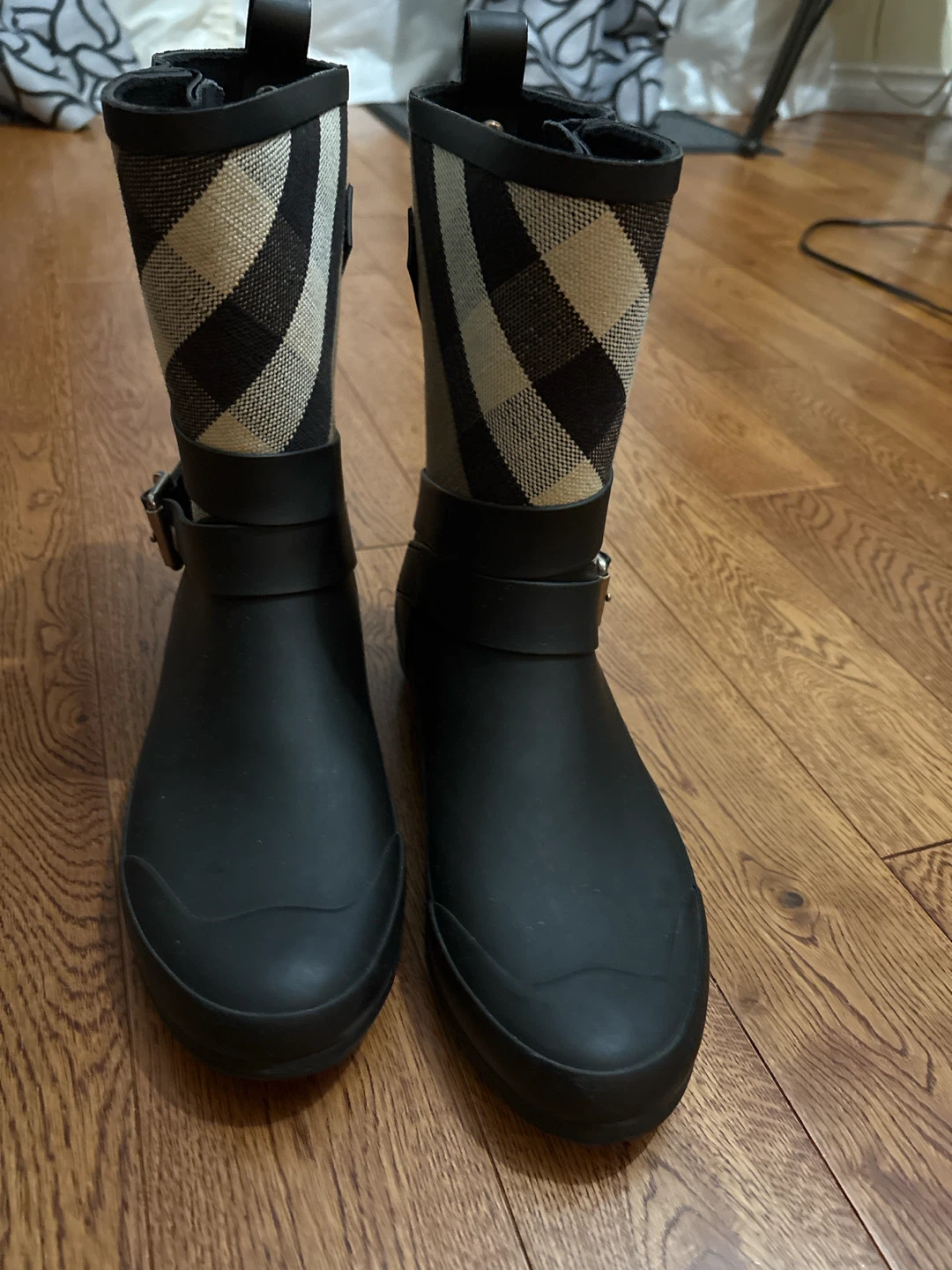 Burberry Black Rubber Boots