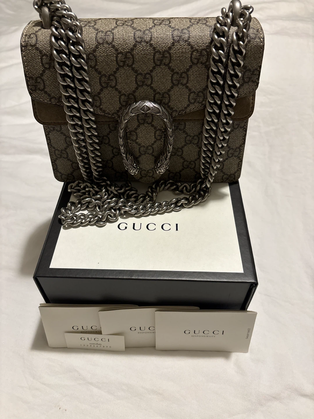Gucci Dionysus GG Supreme Shoulder Bag - photo 2