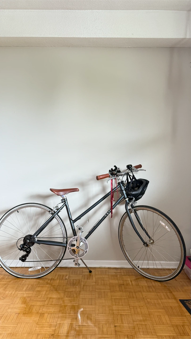 Reid Hybrid Bicycle