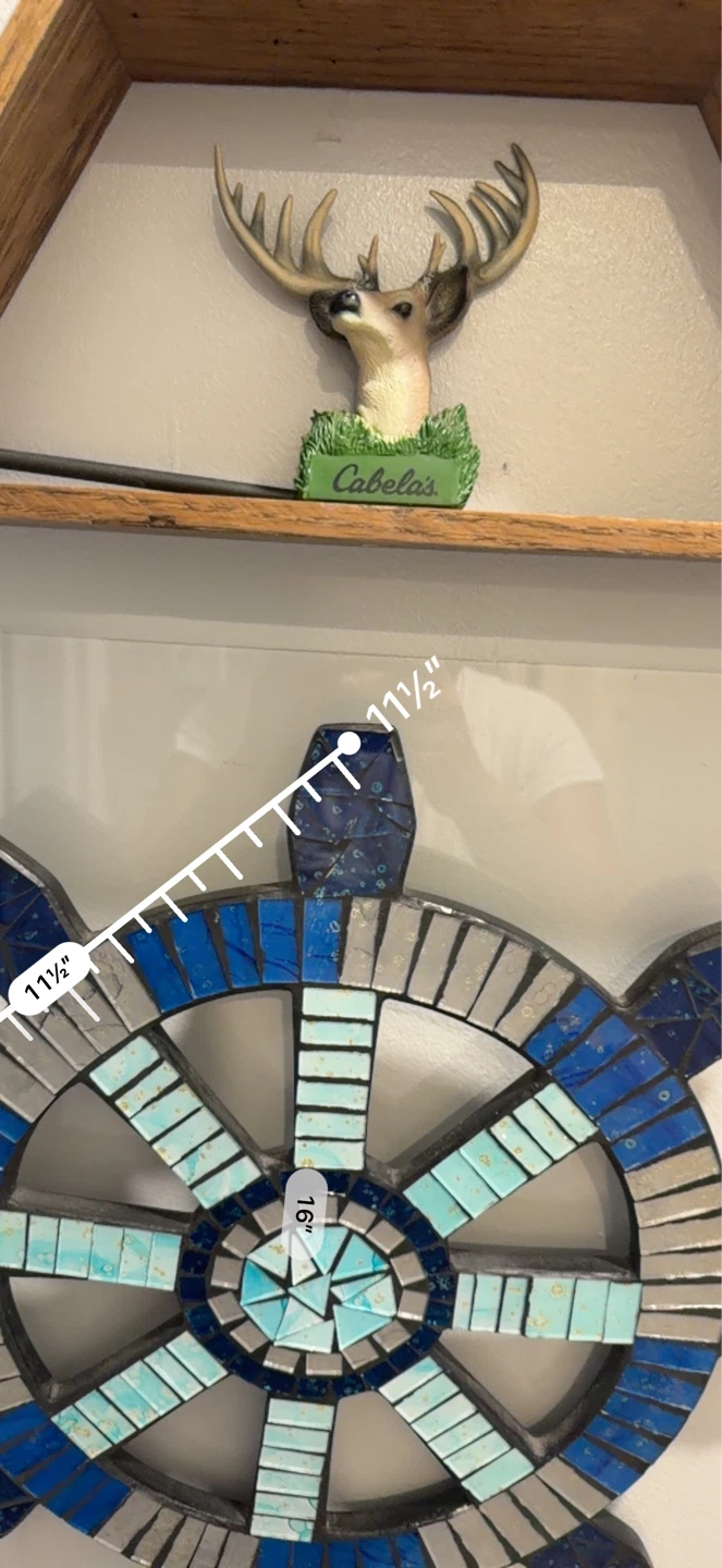 Beachcombers Coastal Life Mosaic Ship Wheel Plaque - photo 3