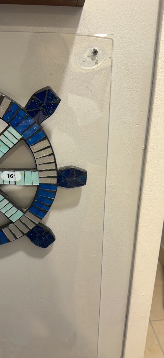 Beachcombers Coastal Life Mosaic Ship Wheel Plaque - photo 2