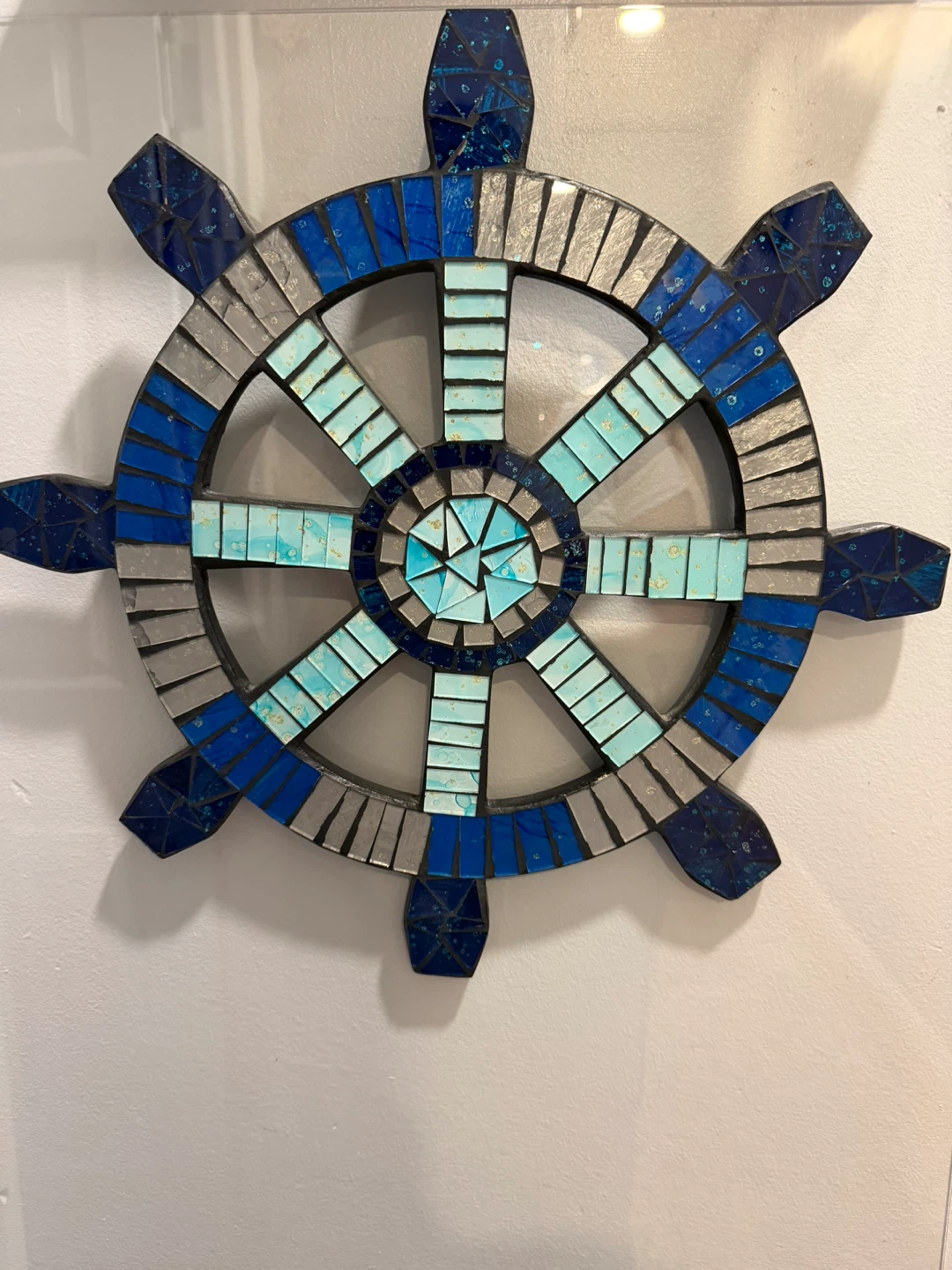 Beachcombers Coastal Life Mosaic Ship Wheel Plaque