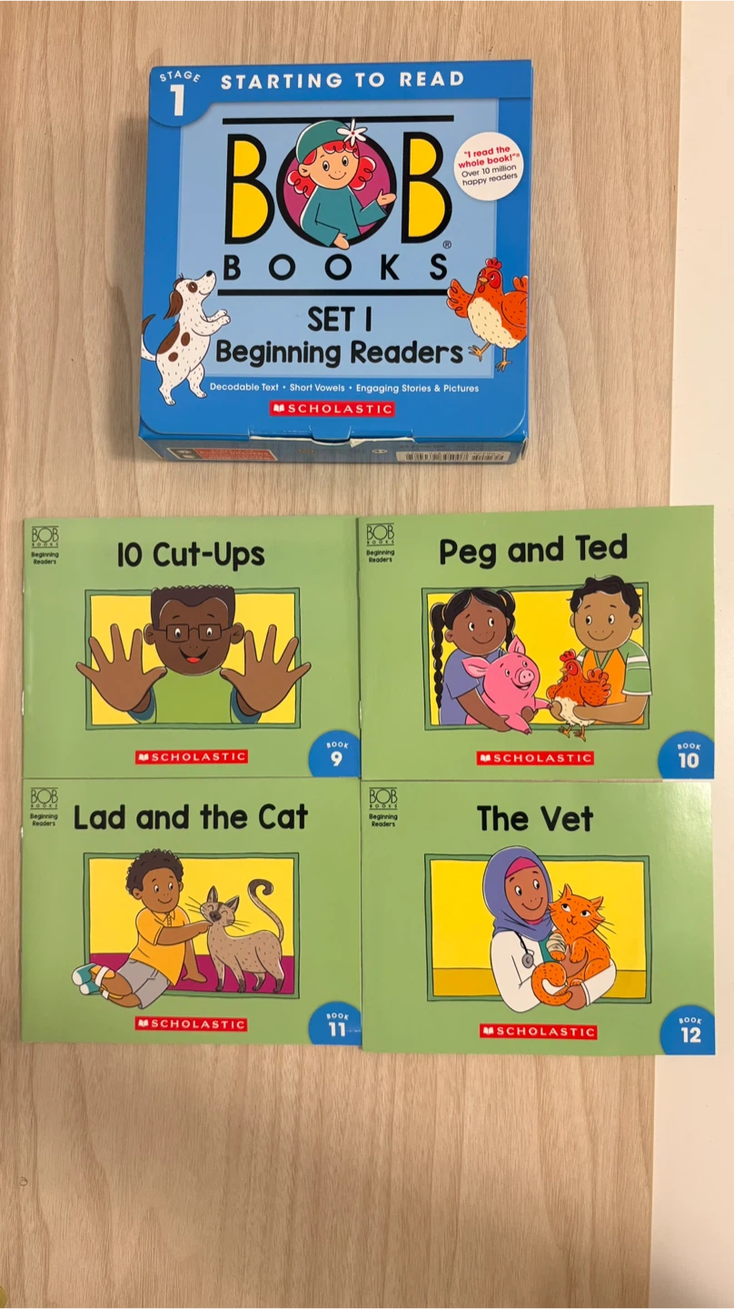 Bob Books - Set 1: Beginning Readers Box Set of 12 paperbacks - photo 4