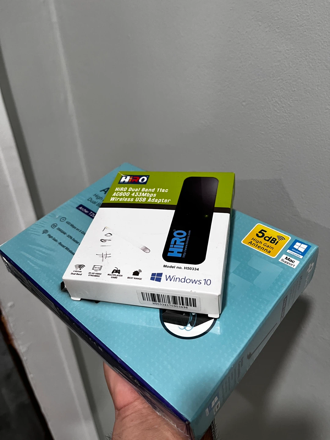 Hiro Dual Band AC600 Wireless USB Adapter