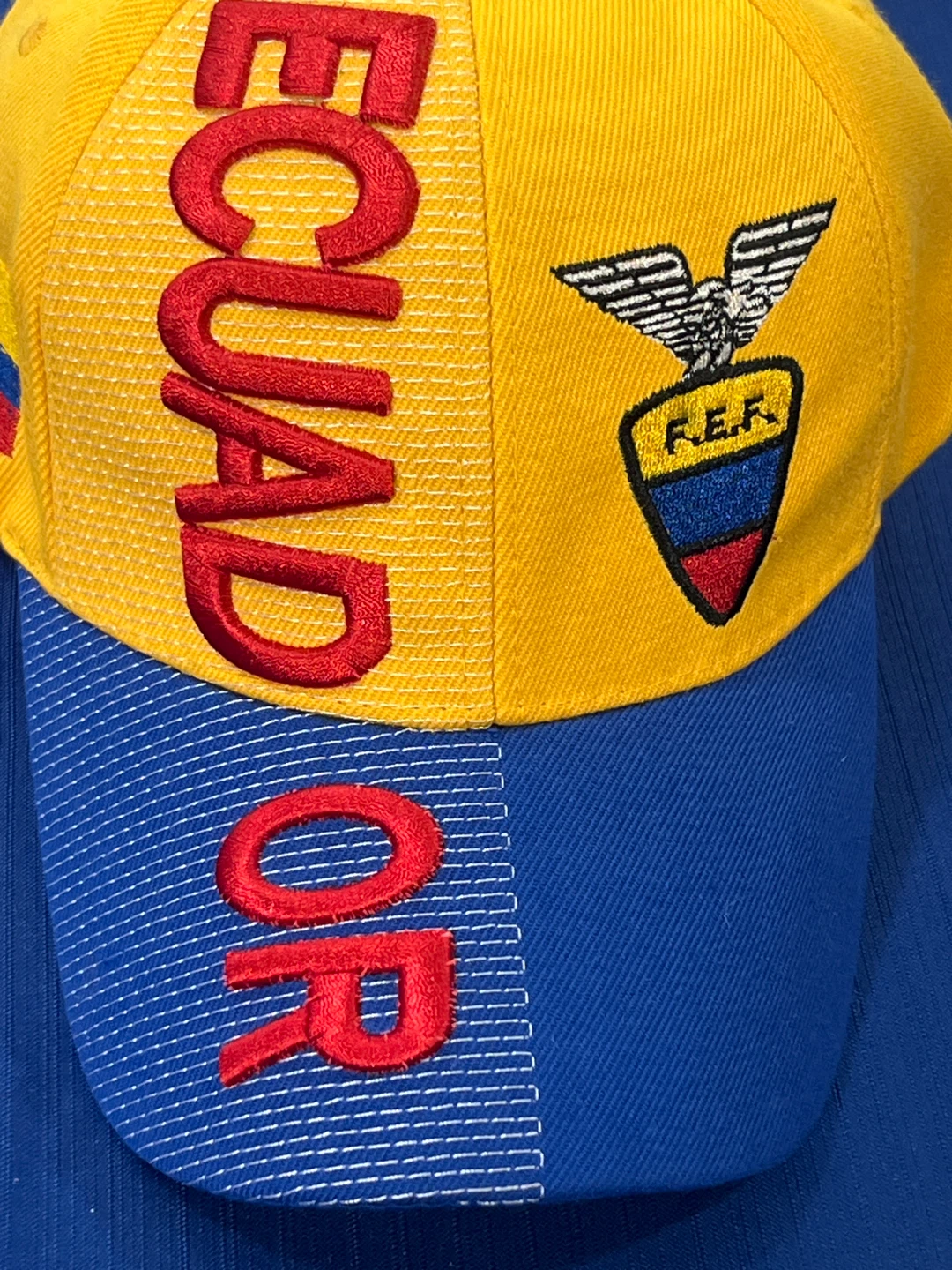 🇪🇨 Ecuador Soccer 3D Embroidered Hat / Cap 🇪🇨 - photo 2