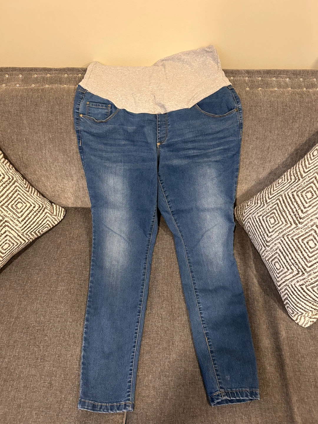 Thyme Maternity Slim Fit Jeans