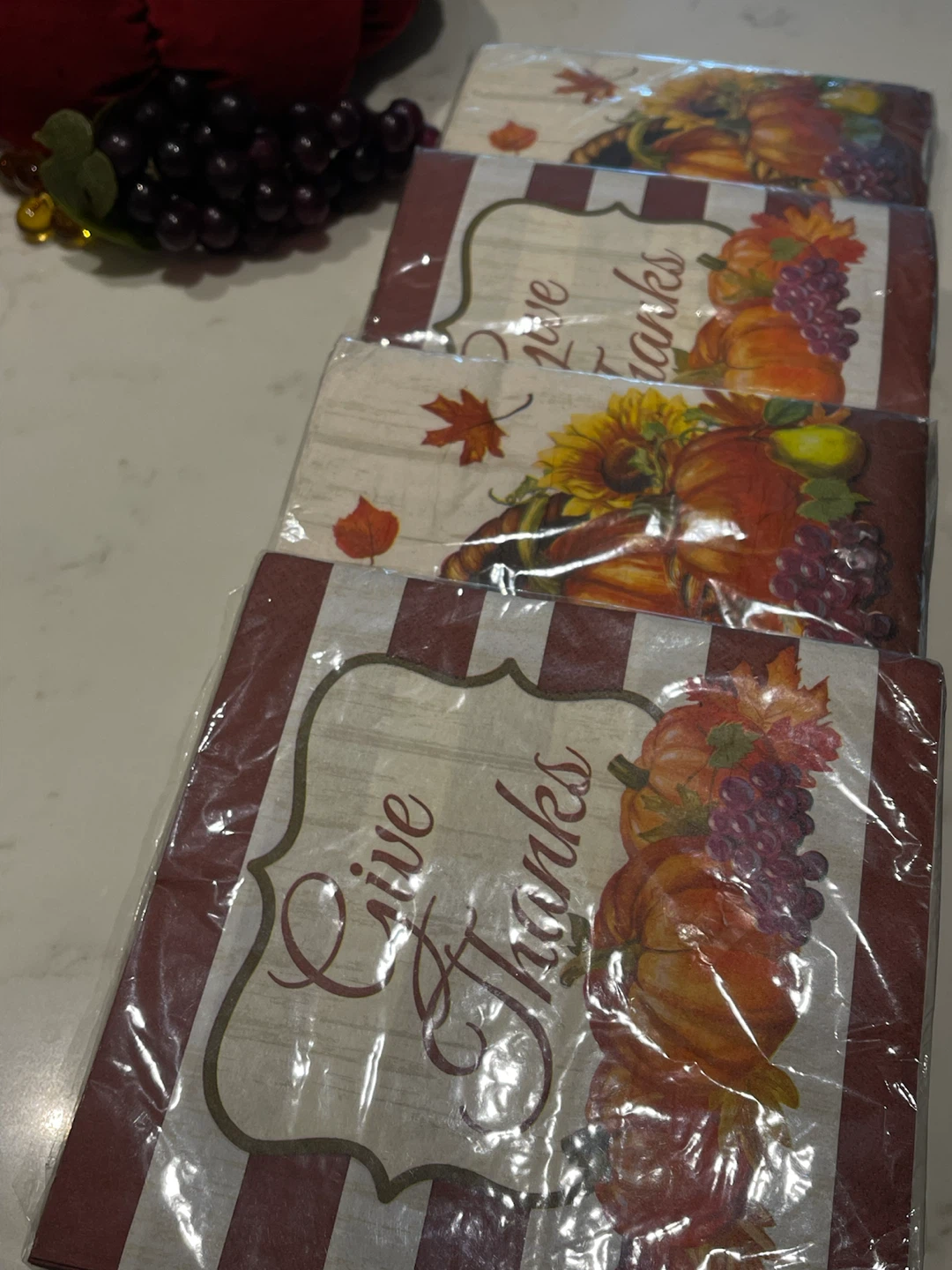 Thanksgiving decor bundle with velvet pumpkin and napkins - photo 5