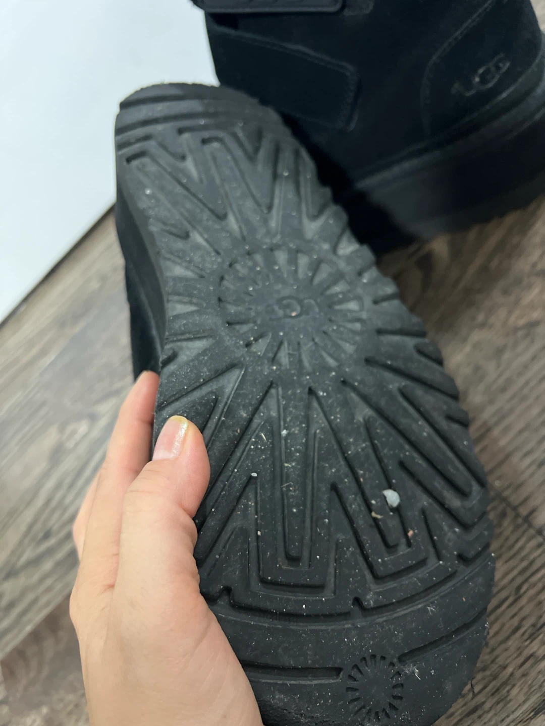 UGG Black Platform Boots Size 7 - photo 3