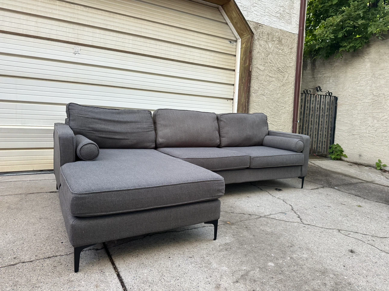 Royal Furniture Modern Sectional w/ Chaise Dark Grey - photo 5
