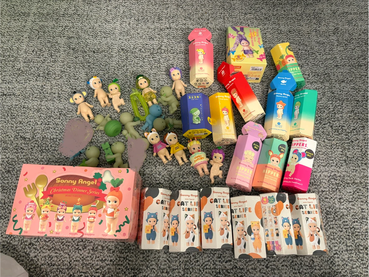 sonny angel and smiski (40 figures)