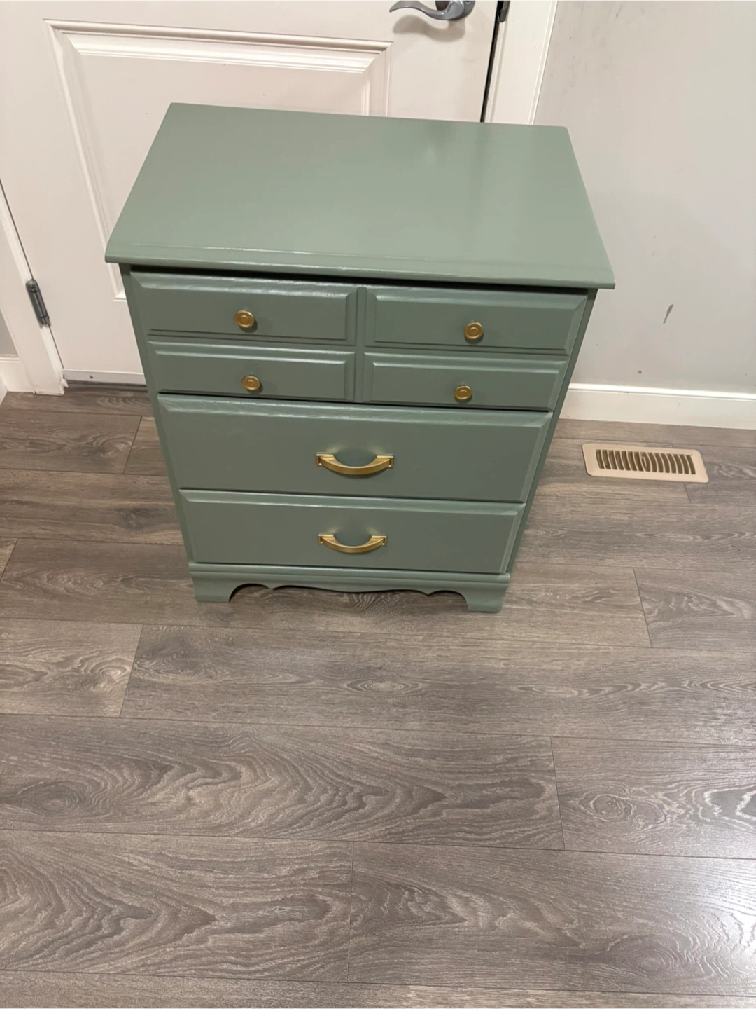 Sage Green Dresser - photo 3