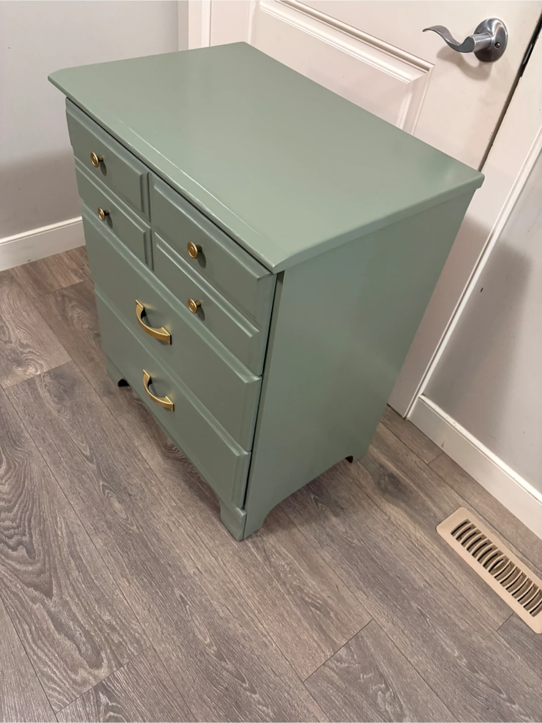 Sage Green Dresser - photo 5