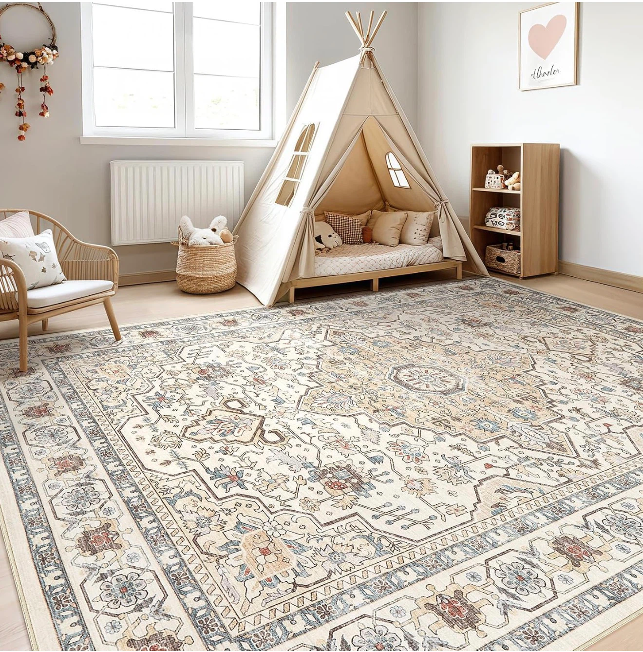 Vintage-style Faux Wool Area Rug - photo 4