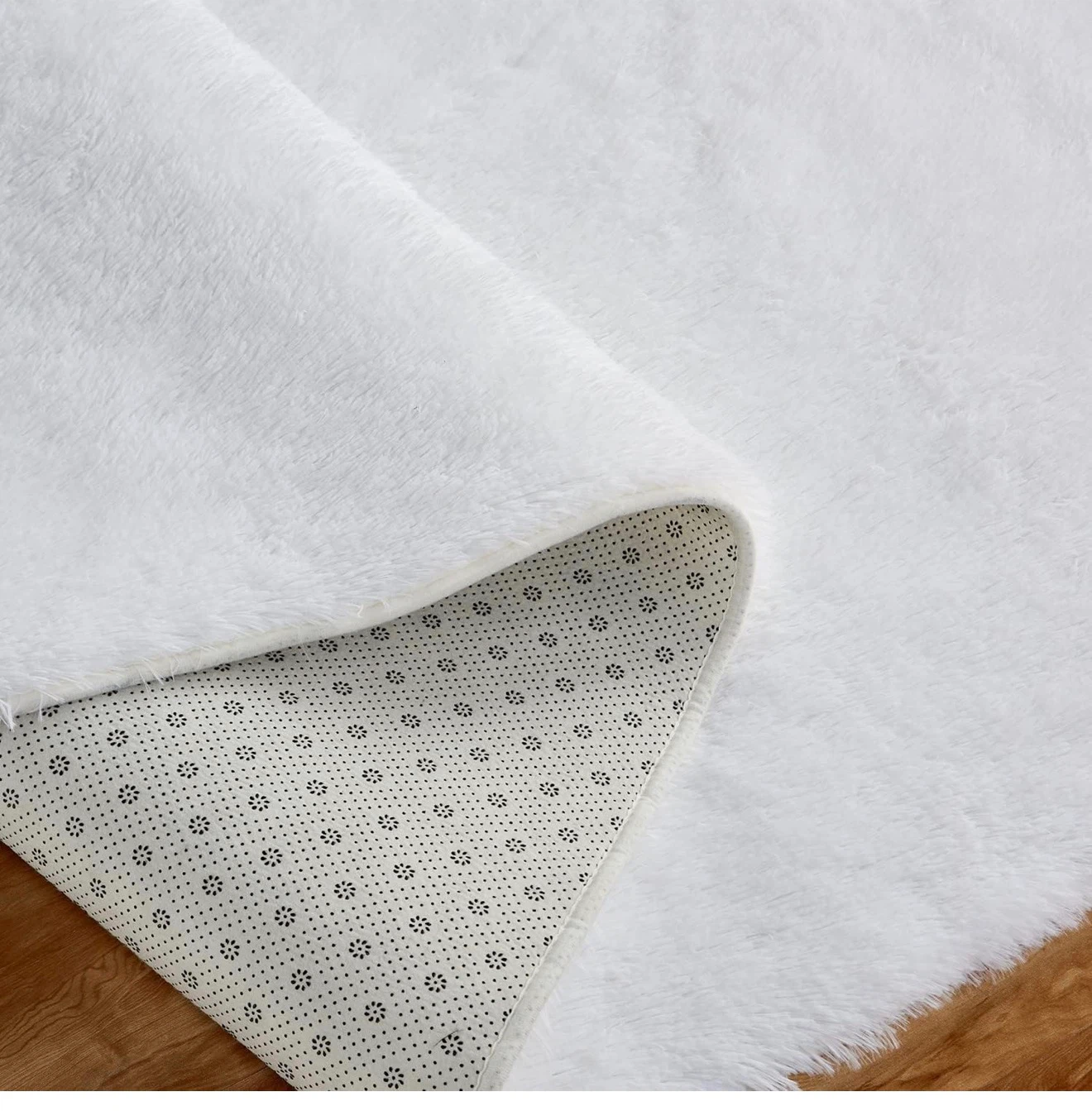 Soft Faux Fur Area Rug - photo 4