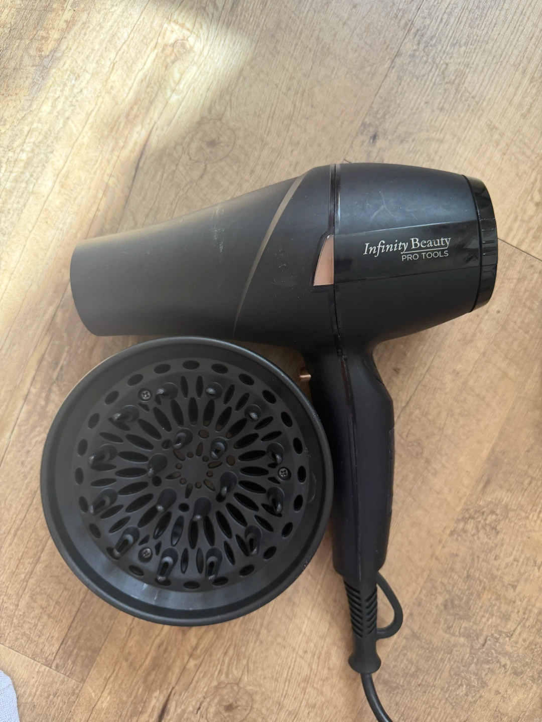 Infinity Beauty PRO TOOLS Hair Dryer - photo 2