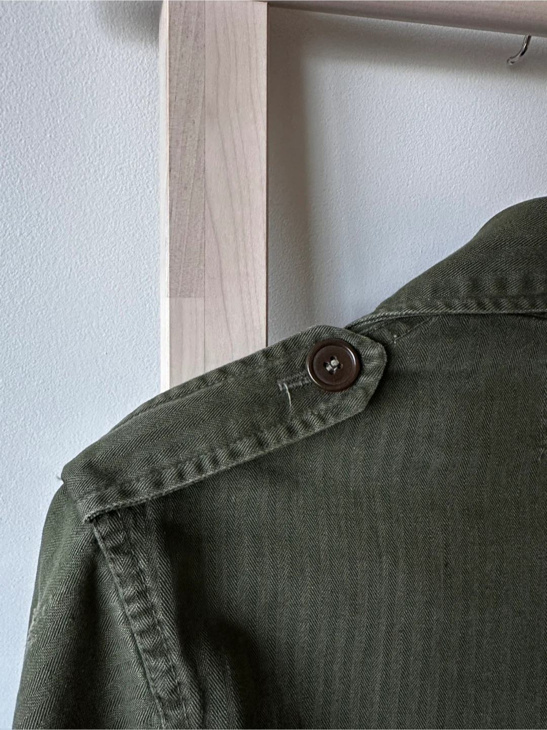 Vintage 1961 Dutch Army HBT Field Jacket / Utility Chore Shirt - photo 3