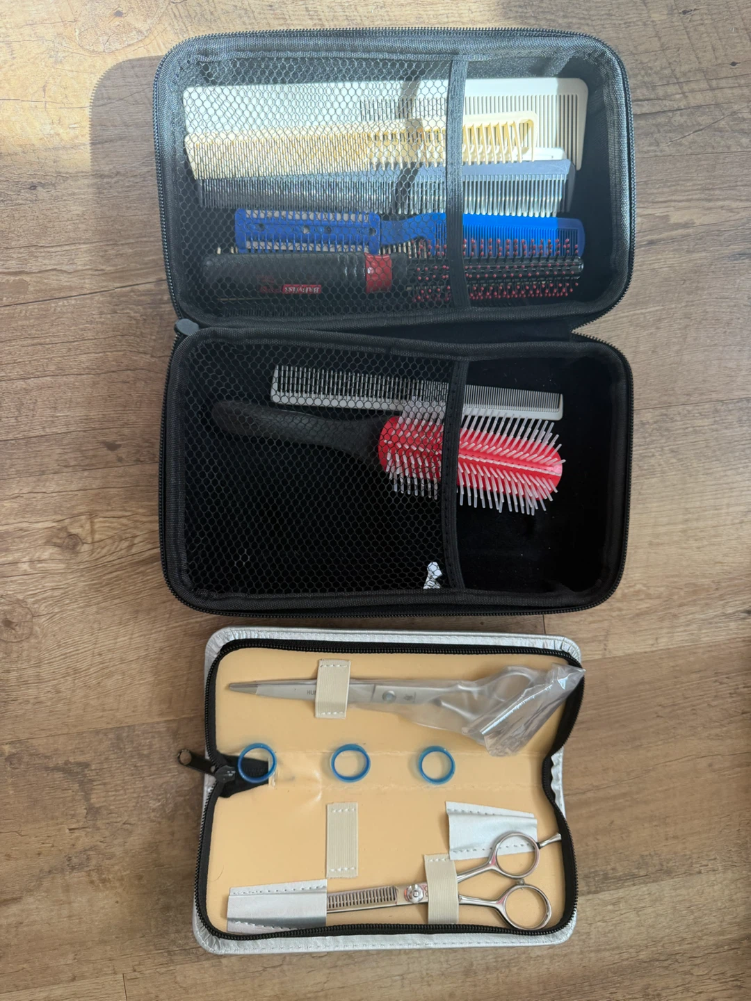 Hairdressing styling tool set