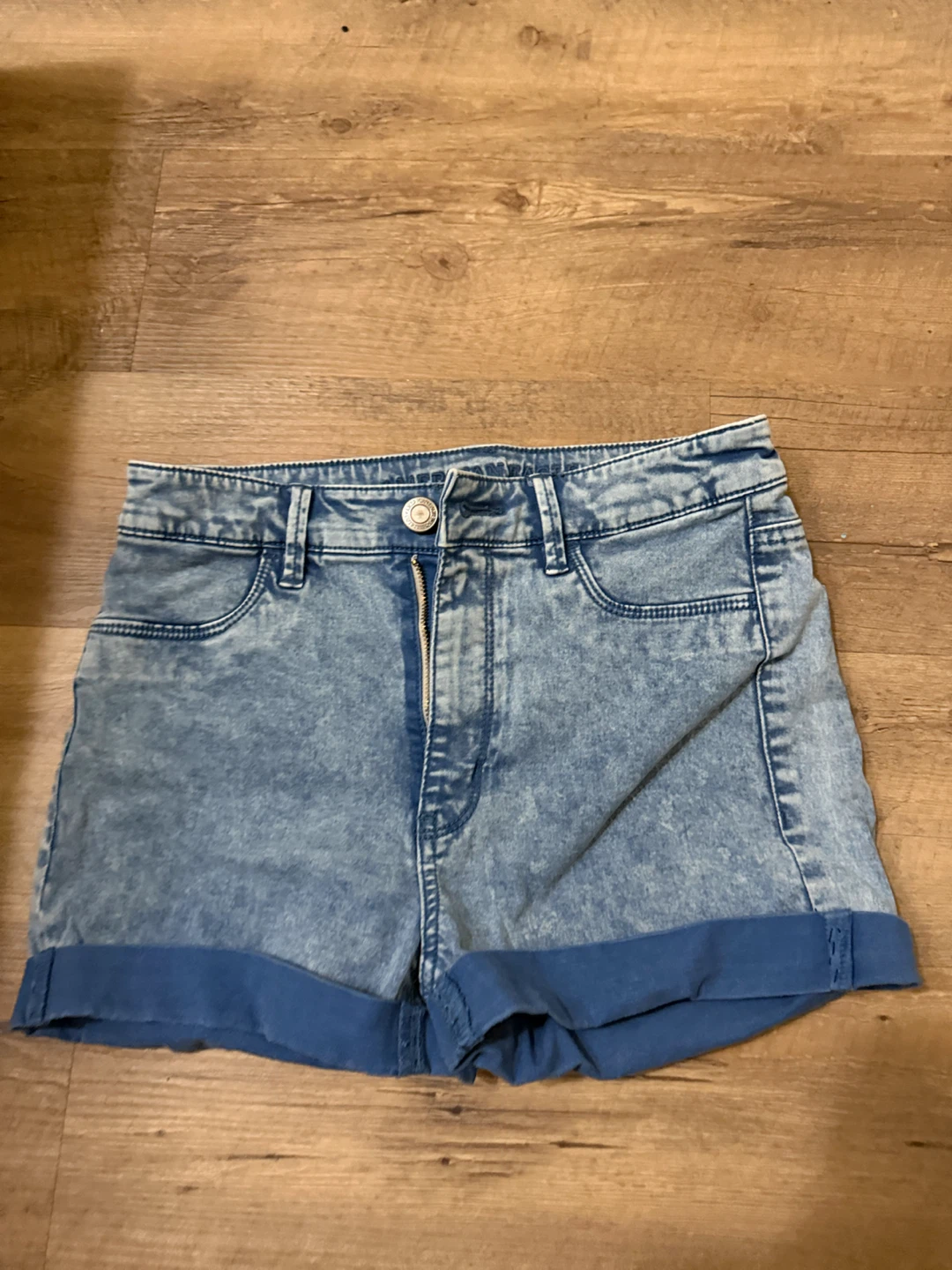 American Eagle Denim Shorts Size 4