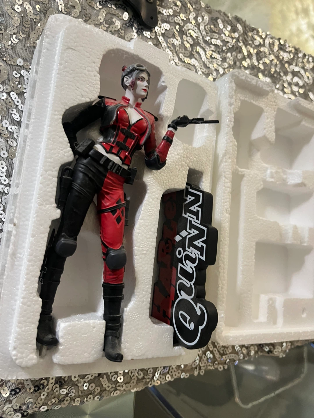 DC Collectibles Injustice 2 Harley Quinn Figure - photo 3