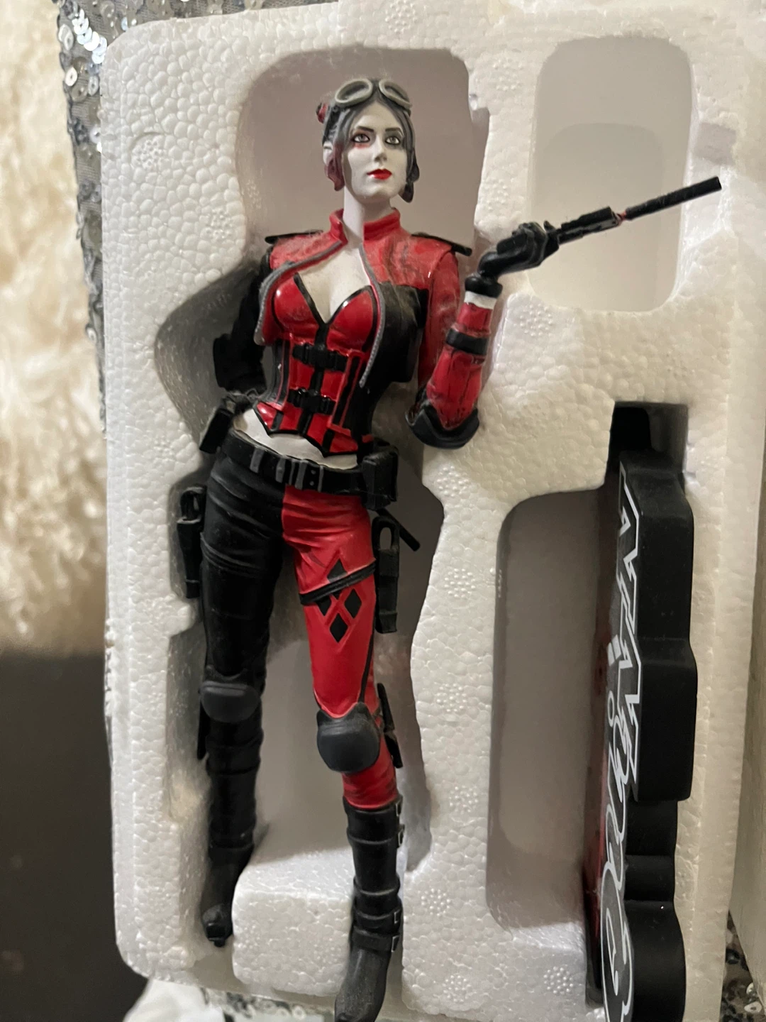 DC Collectibles Injustice 2 Harley Quinn Figure - photo 4