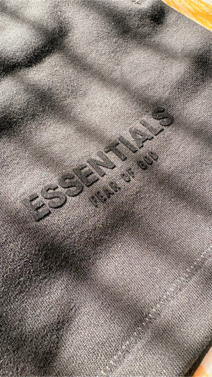 ESSENTIALS Fear of God Shorts Black - Large - photo 2