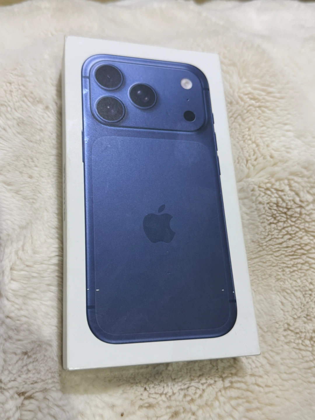 Apple iPhone 17 Pro 512GB Deep Blue
