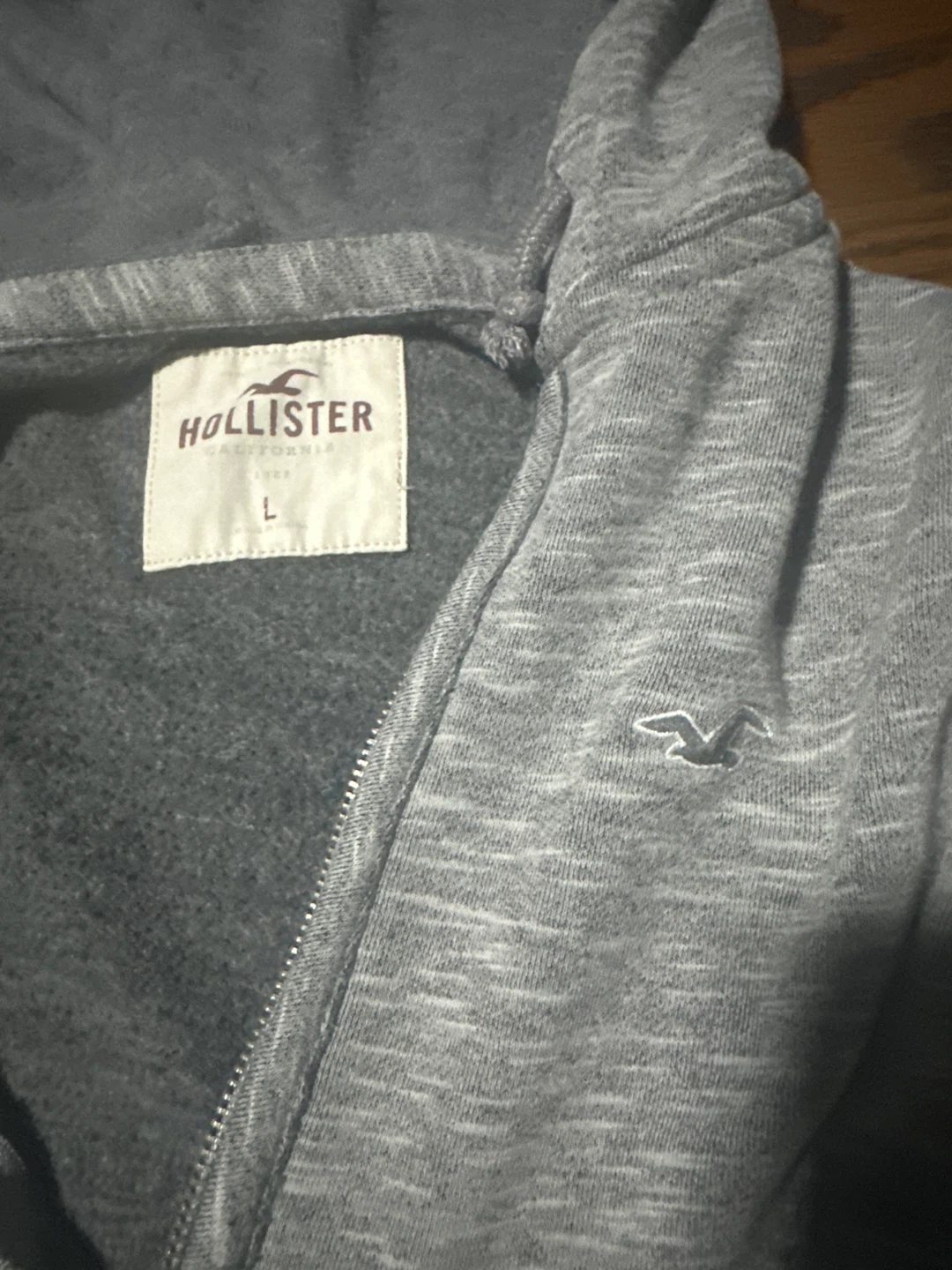 Hollister grey zip-up hoodie - photo 2