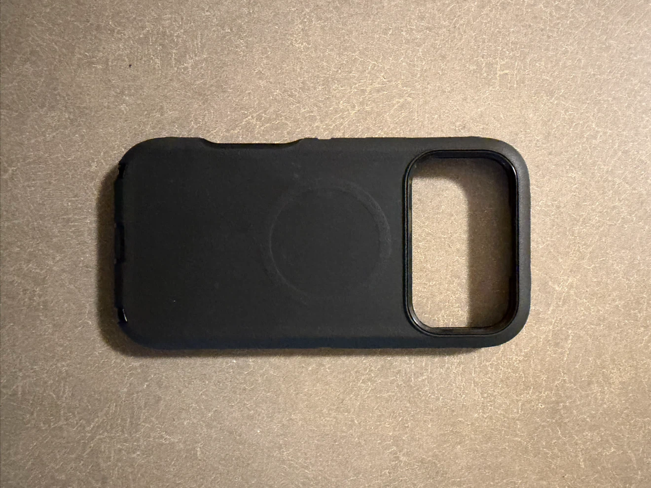 iPhone 17 pro max case - photo 2