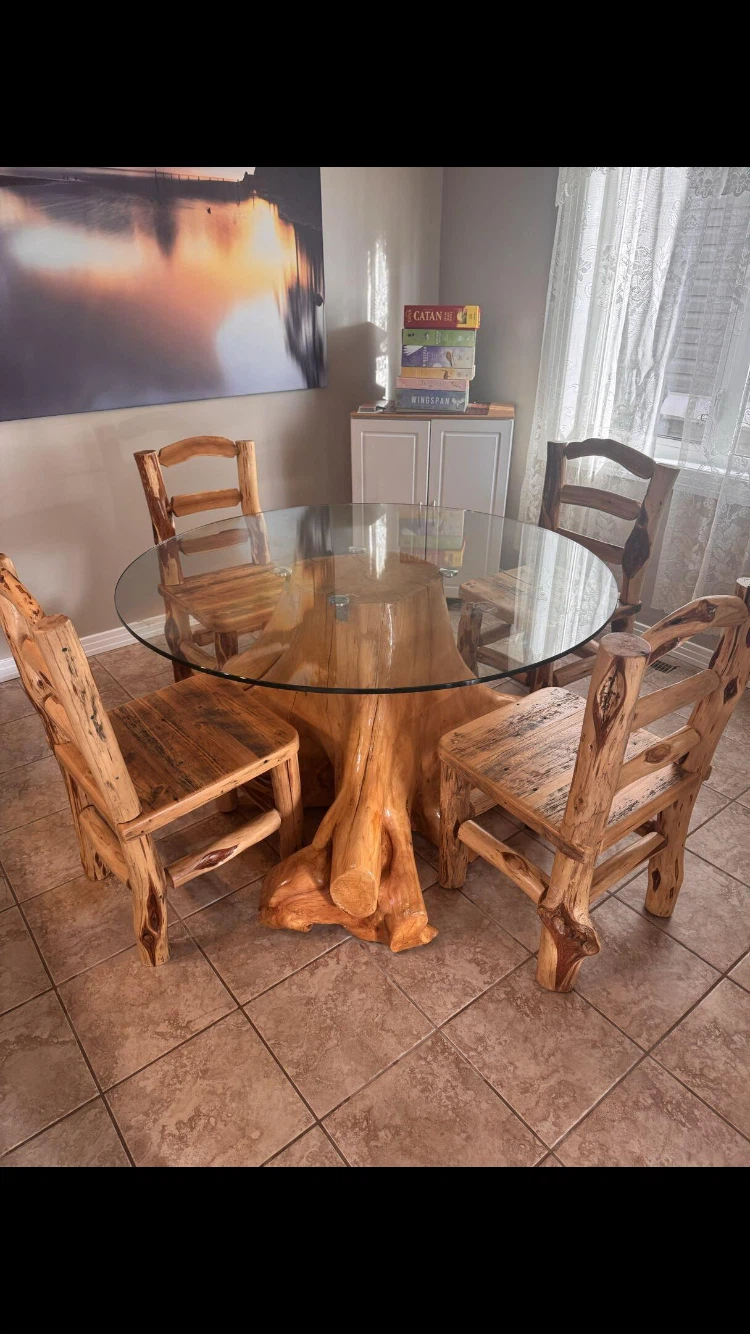 Handcrafted Kitchen Table With 4 Chairs