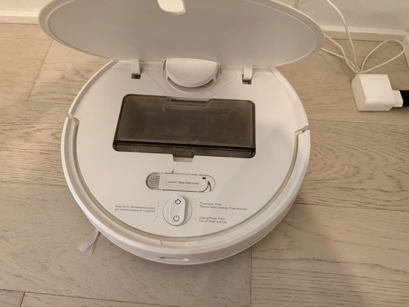 Xiaomi Mi Robot Vacuum - photo 2
