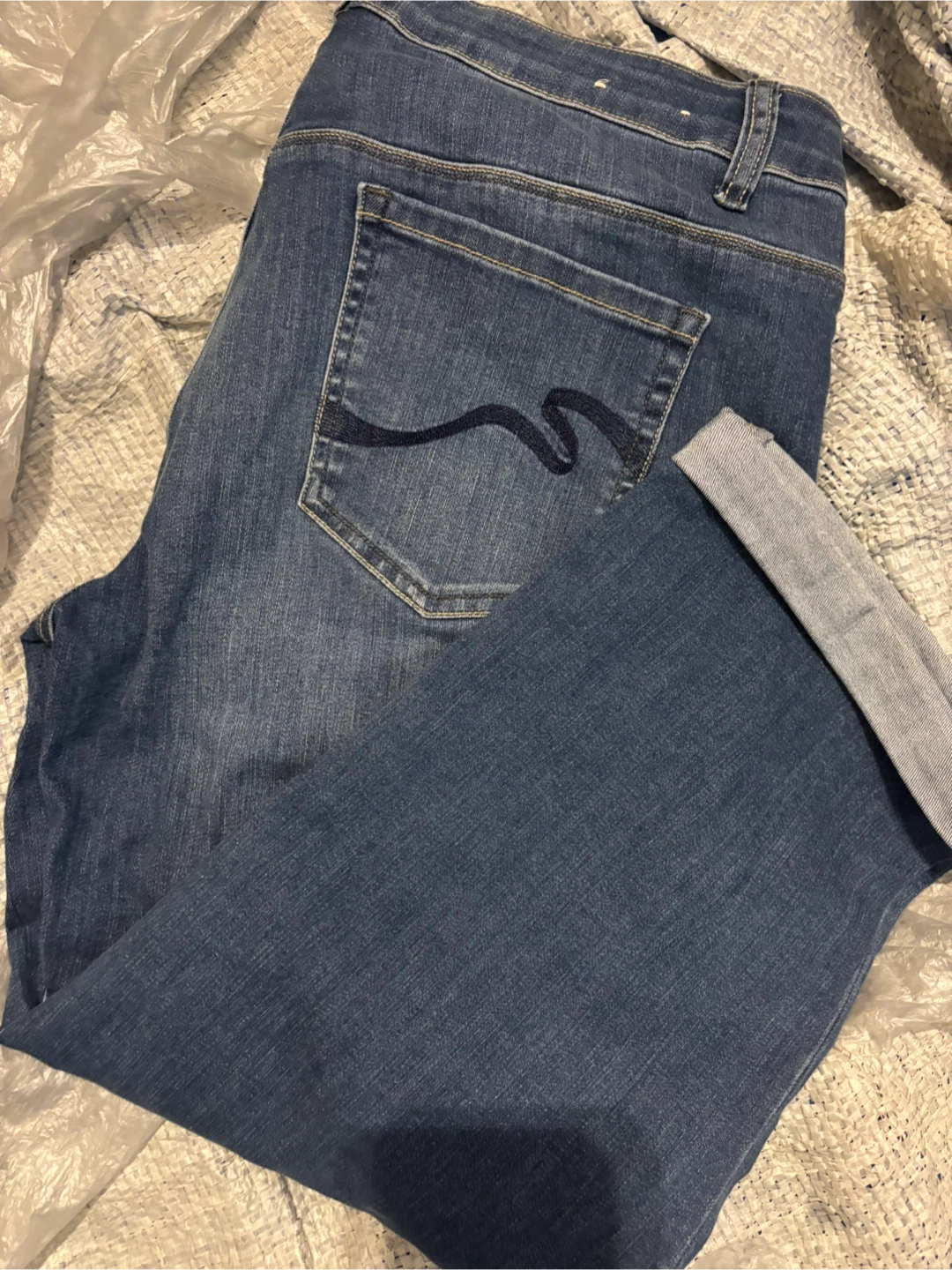 NWOT ladies Santana Jeans Size 14