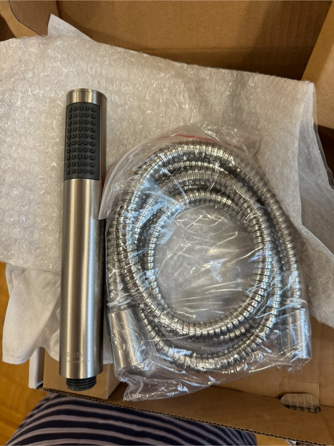 Delta Shower Faucet and Handheld Set - photo 3