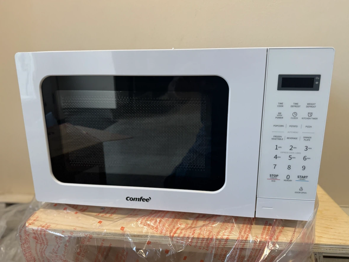 Comfee 700W Microwave CM-M201K(WH) - photo 4