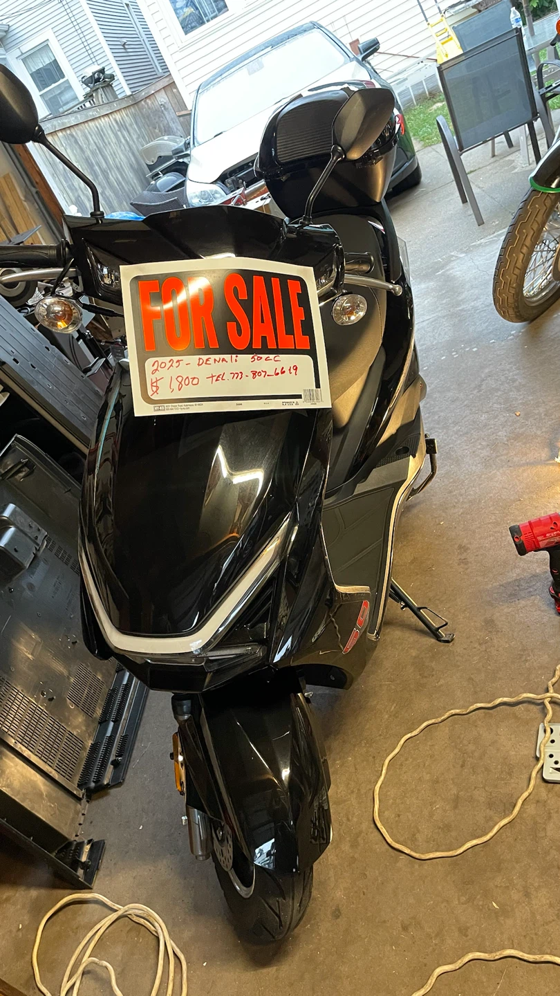 2025 Denali 50cc Scooter - photo 3