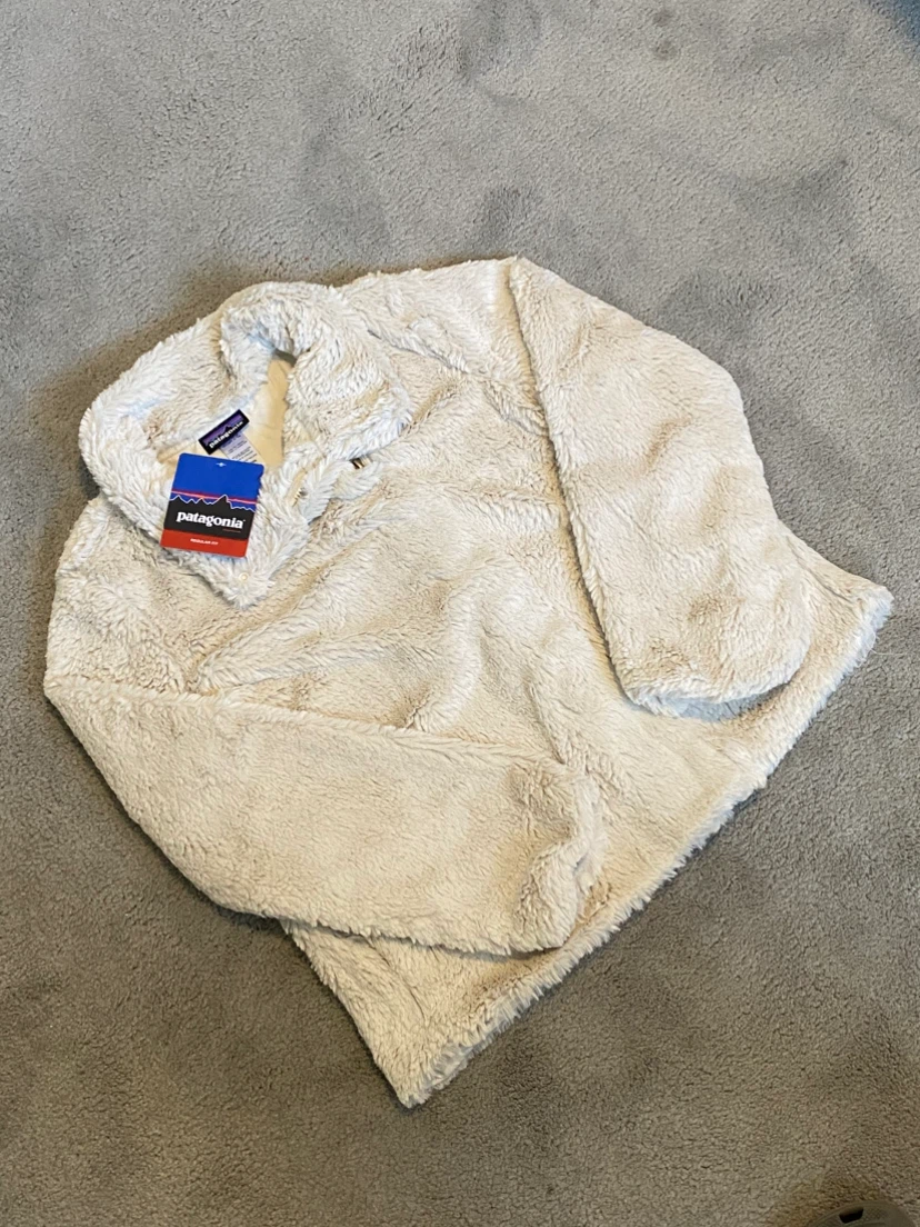 Patagonia Brand New Women's Fleece Jacket